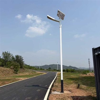 哈密路边太阳能路灯安装